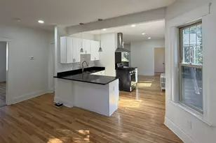 33 Richards St, Worcester, MA 01603 - Photo 4