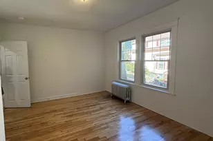 33 Richards St, Worcester, MA 01603 - Photo 8