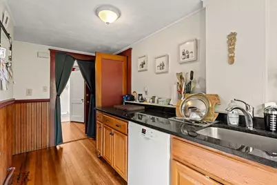 7 Pierce Ave #4, Beverly, MA 01915 - Photo 16