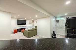 514 Oak St, Franklin, MA 02038 - Photo 26