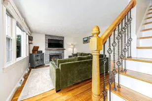 514 Oak St, Franklin, MA 02038 - Photo 14