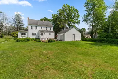 306 Pleasant St, Leicester, MA 01524 - Photo 34