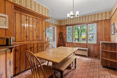 306 Pleasant St, Leicester, MA 01524 - Photo 16