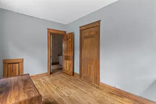 306 Pleasant St, Leicester, MA 01524 - Photo 24