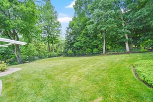 125 E Allen Ridge Rd, Springfield, MA 01118 - Photo 42