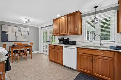 125 East Allen Ridge Road, Springfield, MA 01118 - Photo 6