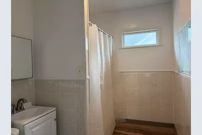 15 Groveland St #2nd fl, Springfield, MA 01108 - Photo 28