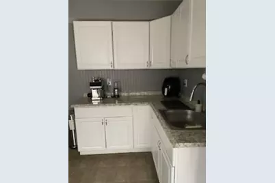 138 Vernal St #2L, Everett, MA 02149 - Photo 8