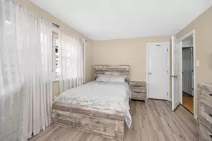 A4 Colonial Dr, Andover, MA 01810 - Photo 16