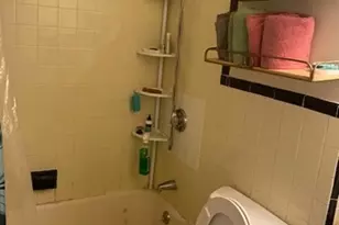 208A Washington St, Somerville, MA 02143 - Photo 6