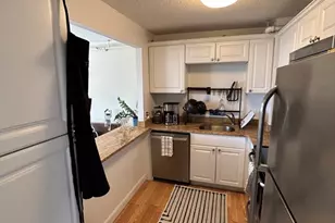 872 Massachusetts Ave, Cambridge, MA 02139 - Photo 4