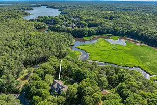 239 Oxford Dr, Barnstable, MA 02635 - Photo 6