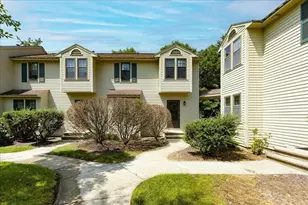 133 Apache Way, Tewksbury, MA 01876 - Photo 2