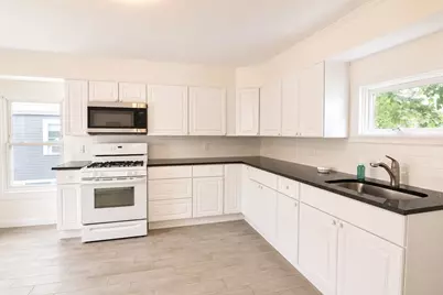 23 Mount Vernon St. #2, Somerville, MA 02145 - Photo 12