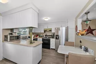 111 Warren St, Waltham, MA 02453 - Photo 18