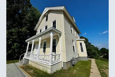 37 Oakes, Southbridge, MA 01550 - Photo 2
