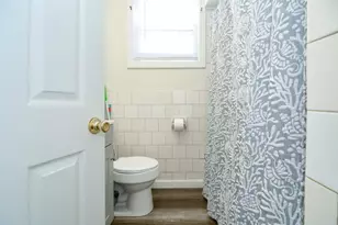 156 Covel St, Fall River, MA 02723 - Photo 4