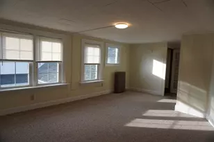 28 Ct St, Mansfield, MA 02048 - Photo 4