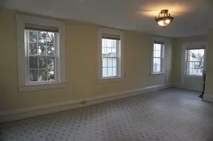 28 Ct St, Mansfield, MA 02048 - Photo 8