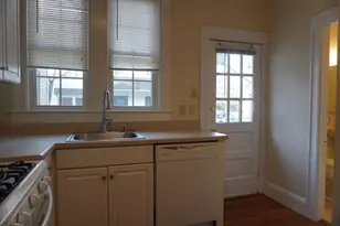 28 Ct St, Mansfield, MA 02048 - Photo 24