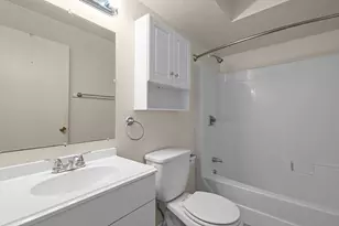 135 Vale St, Fall River, MA 02724 - Photo 18