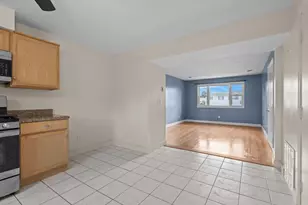 135 Vale St, Fall River, MA 02724 - Photo 14