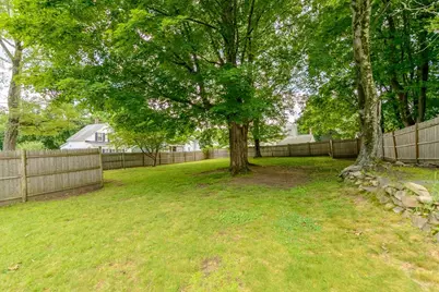11 Province St, Pepperell, MA 01463 - Photo 26