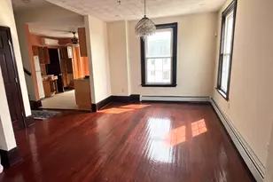 15 Locust St, Everett, MA 02149 - Photo 6