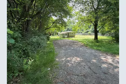 241 Osborne Rd, Ware, MA 01082 - Photo 2