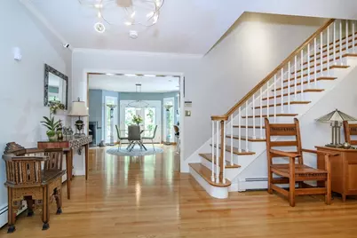 40 Grand Hill Dr, Dover, MA 02030 - Photo 2