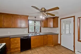 290 Wilbraham Rd, Hampden, MA 01036 - Photo 4