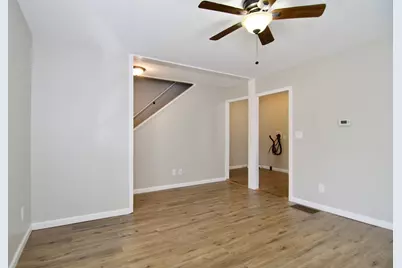 56-58 Grattan St, Chicopee, MA 01020 - Photo 4