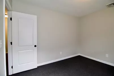 56-58 Grattan St, Chicopee, MA 01020 - Photo 24