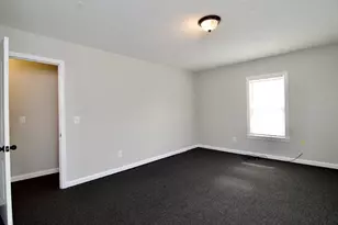 56-58 Grattan St, Chicopee, MA 01020 - Photo 16