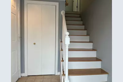 20-8 Rice Ln, Worcester, MA 01604 - Photo 2