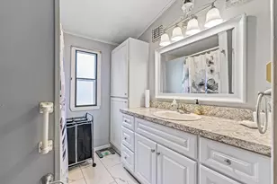 147 Pine Ave, Sturbridge, MA 01566 - Photo 18