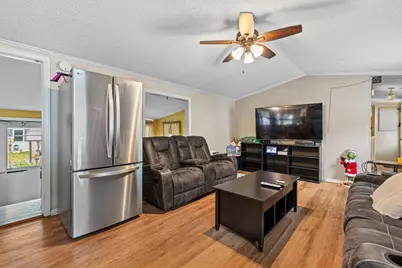 147 Pine Ave., Sturbridge, MA 01566 - Photo 16