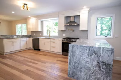 12 Walden Ct, Leominster, MA 01453 - Photo 14