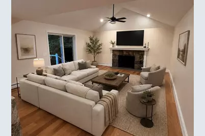 12 Walden Ct, Leominster, MA 01453 - Photo 2