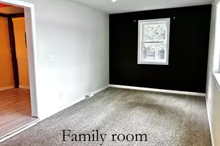 19 Wamsutta Ave, Halifax, MA 02338 - Photo 4