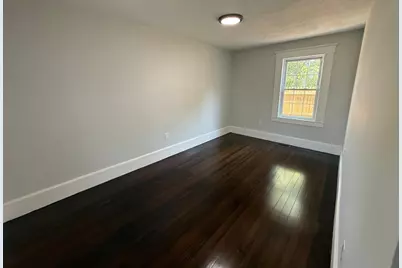 26 Sagamore St, Lynn, MA 01902 - Photo 8