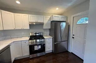 26 Sagamore St, Lynn, MA 01902 - Photo 2