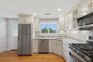 15 Brandee Ln, Methuen, MA 01844 - Photo 6