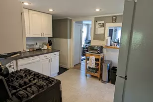 140 Grove, Melrose, MA 02176 - Photo 10