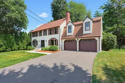 19 Lantern Lane, Milford, MA 01757 - Photo 2