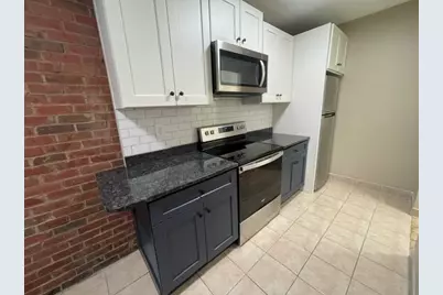 123 Elm St #A7, Quincy, MA 02169 - Photo 2