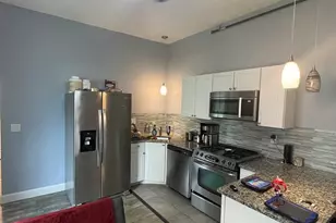 6 Windsor St, Worcester, MA 01605 - Photo 4
