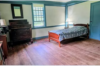 24 Brookfield Rd, Brimfield, MA 01010 - Photo 18