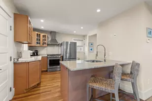 724 East St, Dedham, MA 02026 - Photo 2