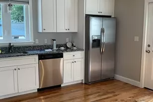 36 Osgood St, Lowell, MA 01851 - Photo 8